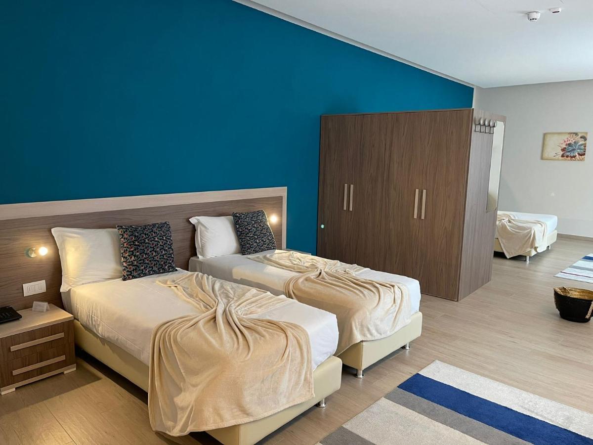 Palazzo Marignano Hotel Melegnano Extérieur photo